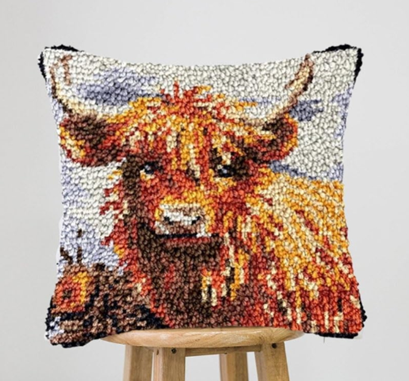 Cartoon Dog/Gorilla Carpet Emb - огляд і ціна Embroidery Knot