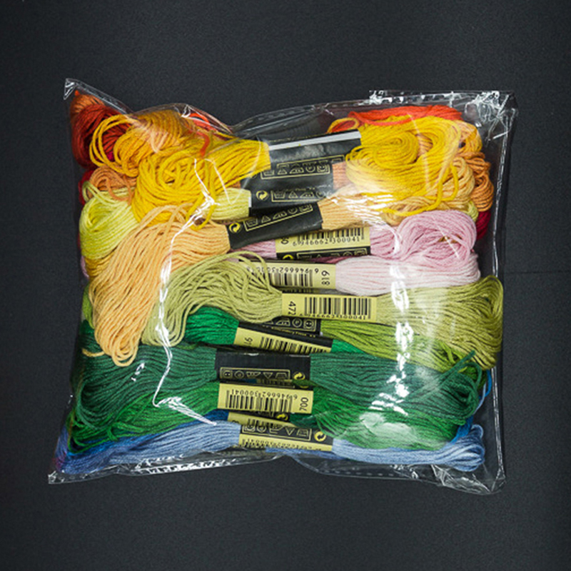 C 24/100/50 Multicolor Cross   - огляд і ціна Embroidery Kit